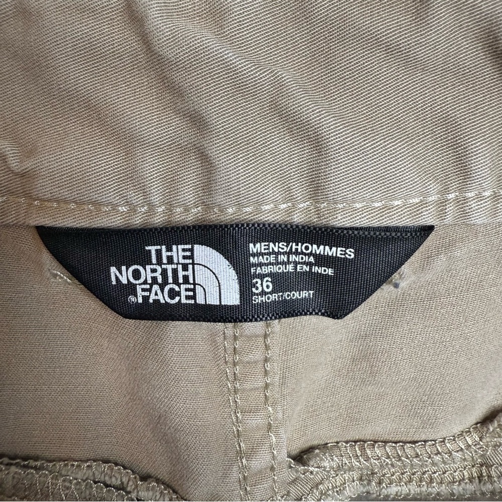 The North Face Khaki Chinos Classic Flat-Front Design Size 36 Waist GUC See Pics - Picture 7 of 9